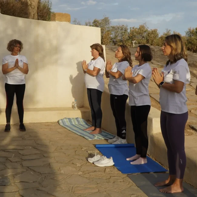 Στιγμιότυπο από βιωματικό retreat αυτοβελτίωσης και προσωπικής ανάπτυξης του Envisions Hub στην Κρήτη και την Ελλάδα