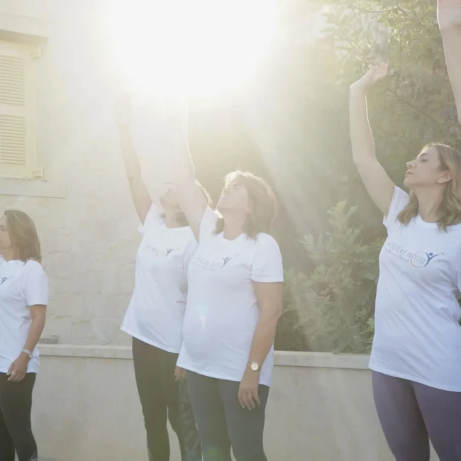 Συμμετέχοντες σε retreat αυτοβελτίωσης Envisions Hub