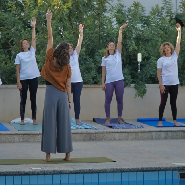 Στιγμιότυπο από βιωματικό retreat αυτοβελτίωσης και προσωπικής ανάπτυξης του Envisions Hub στην Κρήτη και την Ελλάδα