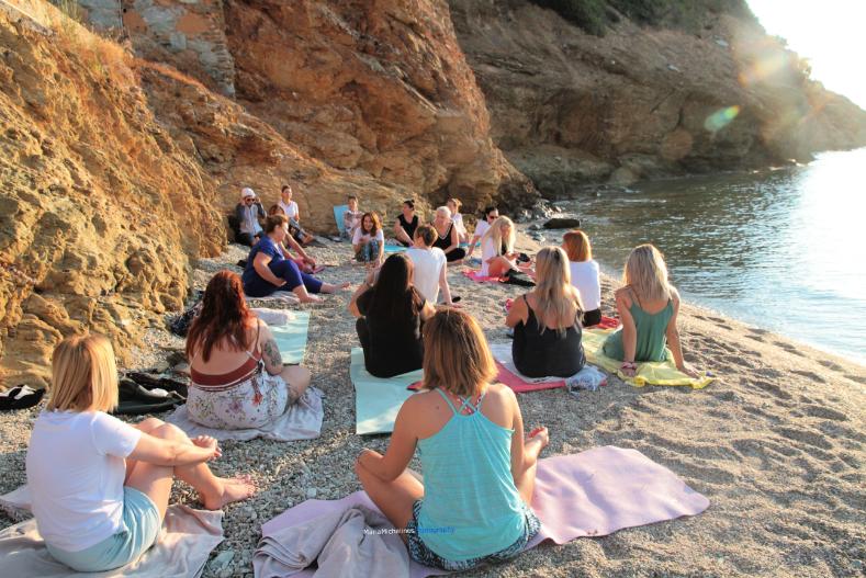 Ομαδικό retreat Envisions Hub δίπλα στη θάλασσα στην Κρήτη