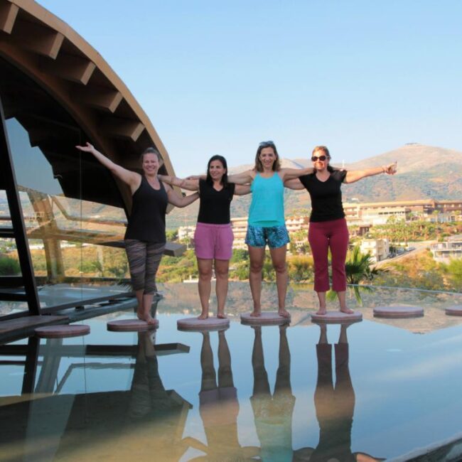 Στιγμιότυπο από βιωματικό retreat αυτοβελτίωσης και προσωπικής ανάπτυξης του Envisions Hub στην Κρήτη και την Ελλάδα